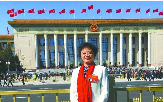 全国人大代表魏琴：进一步优化高层次职业人才培养体系.png