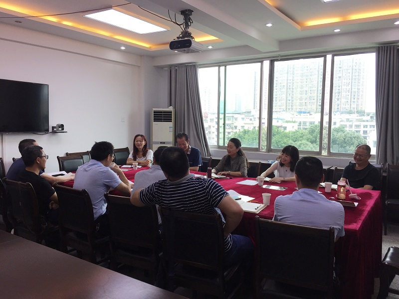 总结会现场.jpg