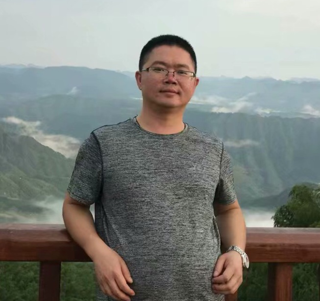 彭建军.png
