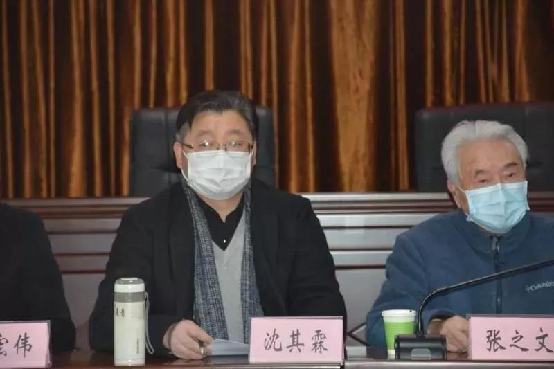 沈其霖受邀作专题讲座.jpg