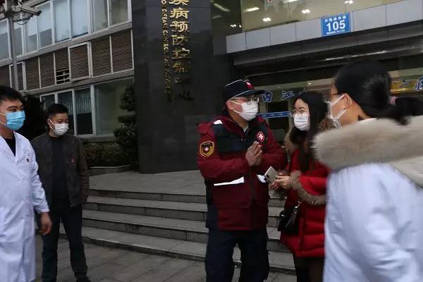 邓凯元1.jpg