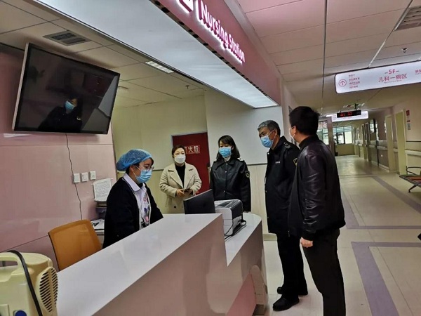杜宝佺1.jpg