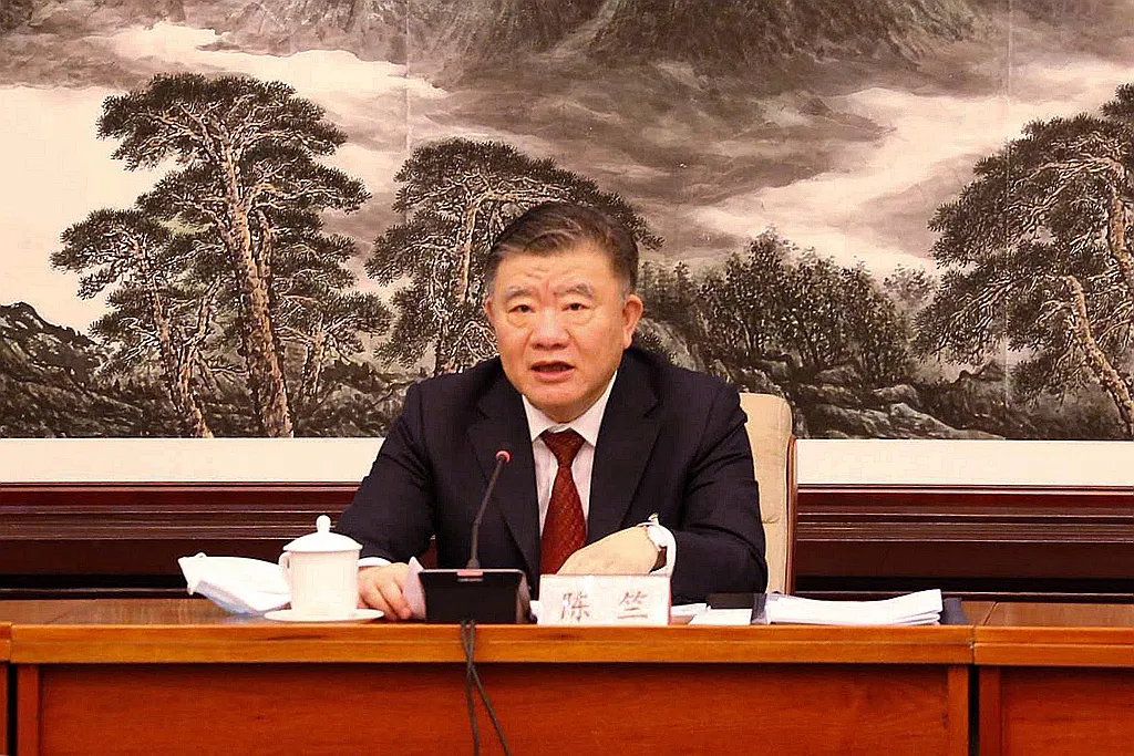 5.22 陈竺：坚定必胜信心、保持战略定力，统筹推进疫情防控和经济社会发展工作.jpg