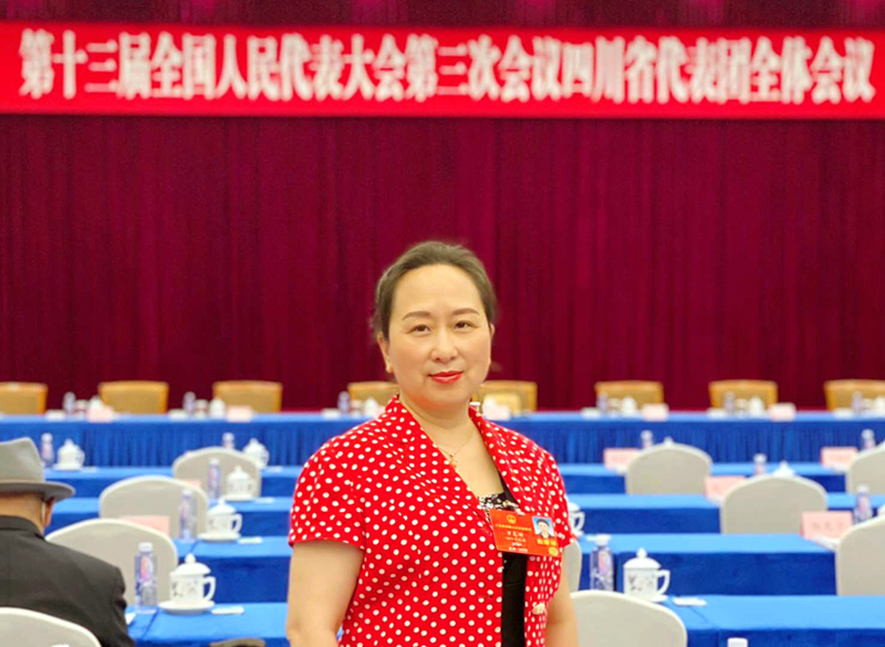 罗良娟4_800.jpg