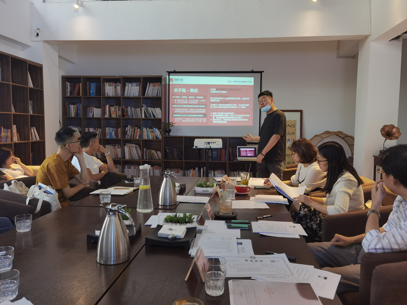 农工党德阳市委助力青春逐梦——矢志不渝跟党走，携手奋进新时代之服务逐梦2_副本.jpg