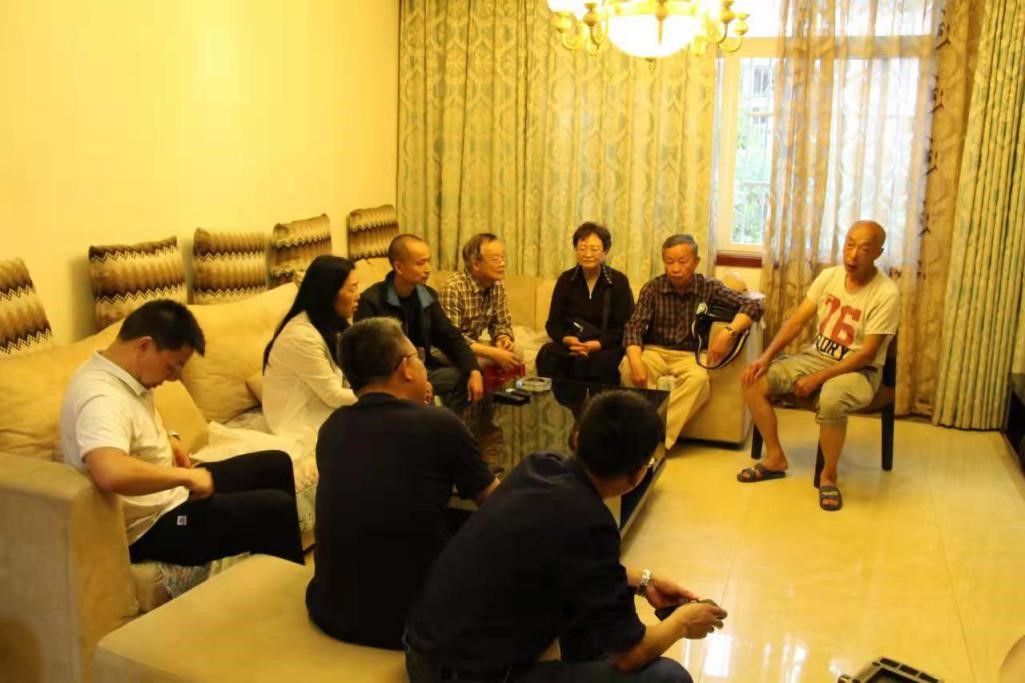 “医”路有你.jpg